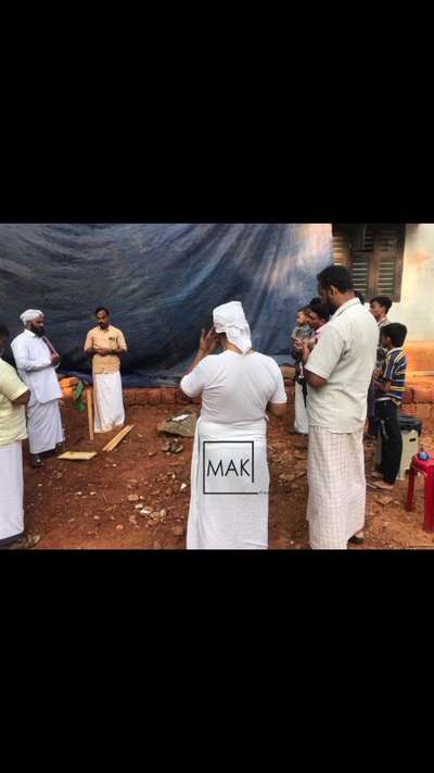 സന്തോഷം ഈ സമയം 🙏

🏡വർക്ക് നടന്നുകൊണ്ടിരിക്കുന്ന സമയങ്ങളിൽ അവസാനം വരെ ഞ്ഞങ്ങൾ സന്ധർശിച്ചപ്പോൾ 
അതൊരുചിത്രത്തിൽനിന്നും ഒരുസ്വപനത്തിൻ്റെ അവസാനമായി ,
മാറി സന്തോഷം ഈ സമയം 🙏 🙏

 #Project finished ✔️  #Malappuram  #Calicut  #Kerala  #Makdesigns_india  #Makdesigns 
 #makemyhome