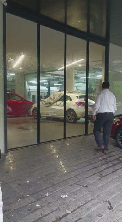 Sliding Partitions
9544068880