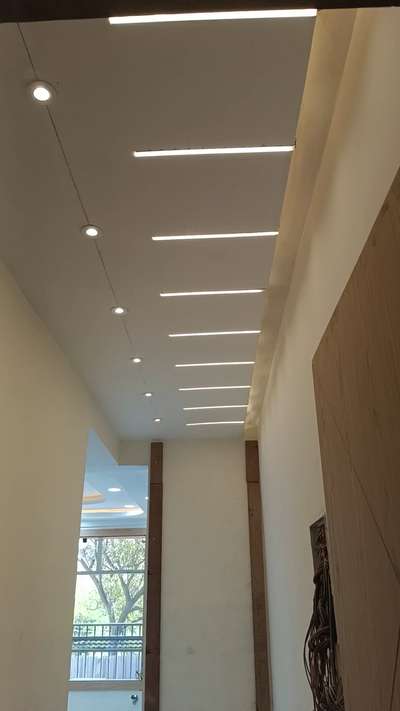 pop fol ceilings sqkyar ranig fut meteriya ke sath 150 rupeya fut hai call me 9953173154//9873279154