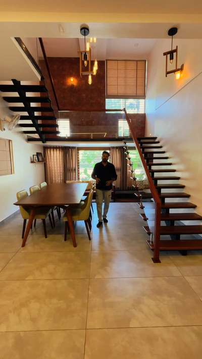 Dining | Family Living

റിനോവേഷൻ ചെയ്തിട്ടുള്ള വീടിന്റെ മനോഹരമായ ഇന്റീരിയർ ഡിസൈൻ 
.
.
#carvearchitect