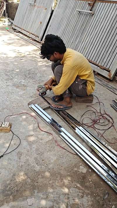 #steelrailing #Steeldoor #SteelWindows #steelgate. rs 550 kg