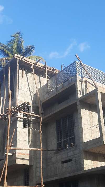 Work at heights , Stair room and shade projection