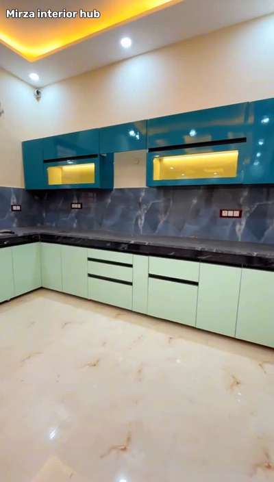 #ModularKitchen  #KitchenIdeas  #ClosedKitchen  #OpenKitchnen  #Modularfurniture