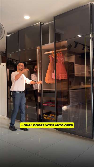 Premium Walk-In Wardrobe കണ്ടാലോ 😍 

 #WalkInWardrobe  #premium  #premierepro  #bestinterior #WardrobeIdeas  #keralainterior  #bestarchitecture