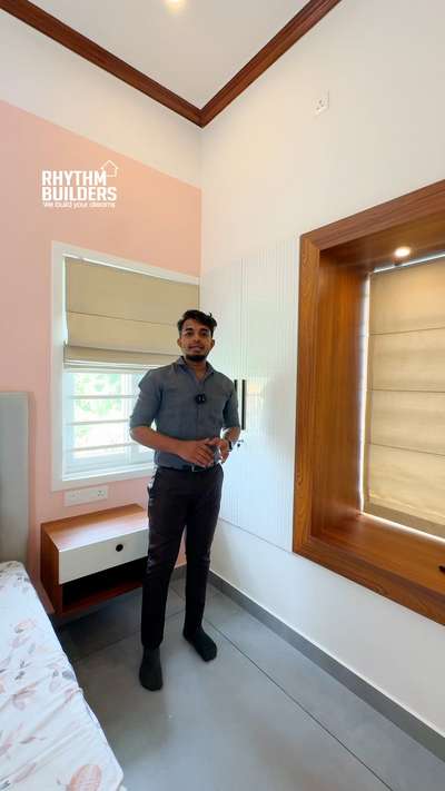 Hidden locker for safety.

#hiddenLocker #hiddenDrawer #BedroomDesigns #WardrobeIdeas
