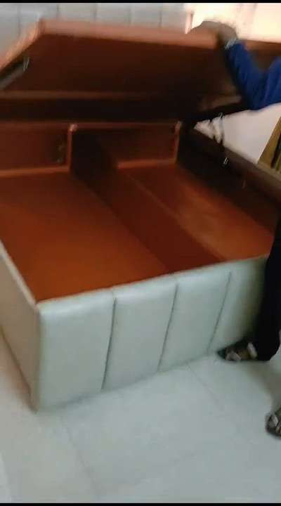 Hydrolic bed king size