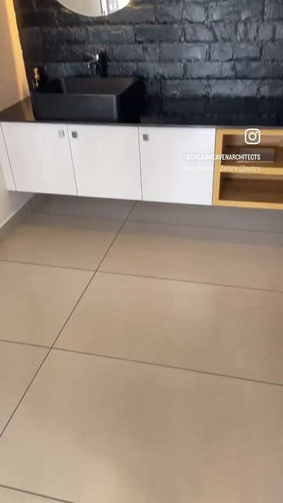 Modern budget home interior  #WardroIdeas  #WardrobeDesigns  #WardrobeDesigns  #washiarea  #washinareadesign  #LivinroomDesigns  #LiviRoomPainting  #DinTable