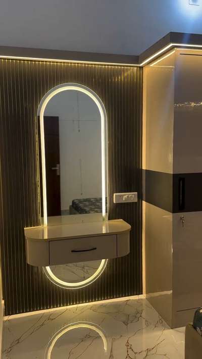 modular furniture modellor wardrobe almari bedroom  #koloapp  #askexperts  #rkinterio  #Rk  #ask  #kolopost  #kolopost  #badrooms  #Modularfurniture  #modularwardrobe  #Rk  #askcarpenter