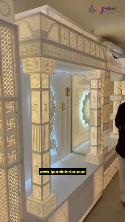 मॉडर्न लुक के साथ प्रीमियम कोरियन मंदिर😍
 #mandir  #modernmandir  #indiadesign  #corianmarblemandir  #alloverindia  #coriandesign