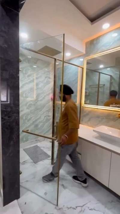 “Sleek aluminium slim profile with frameless glass door — modern bathroom elegance. 🚿✨ #slimprofilework #bathroomshowers