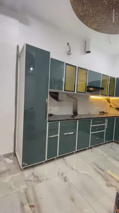 #profilekitchen 
 #modularkitchen
 #aluminiummodularkitchen 
 #homefurniture 
 #kitchendesigning 
 #kitchencontractor 
 #smartfurniture 
 #termiteproof 
 #waterresistant 
 #FireResistant 
 #trending 
 #viralvideo 
 #viralkolo 
 #viralreels 
 #india 

Alstone Kitchen Zone 
👇
Modular Furniture Decorator 
Smart Furniture Designer 
📲 8285076092