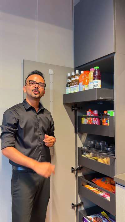 Completely Smart Kitchen with touch-open accessories, smart countertop plug points, and a modern hob setup.
Designed for premium homes and modern lifestyles.

A fully smart modular kitchen designed by Roomy using the latest accessories and premium finishes.

Features:
• Touch mechanism for drawers and accessories
• Smart plug point integrated in countertop
• Clean hob and hood setup
• Minimal, clutter-free premium design
• Ideal for villas, luxury apartments, and NRI homes

Consultation available for kitchen and interior projects.

#smartkitchen 
#ModularKitchen 
#kitchendesign 
#interiordesignindia 
#luxurykitchen 
#modernkitchen 
#keralahomes 
#homeinteriors 
#kitcheninspiration 
#roomyinteriors