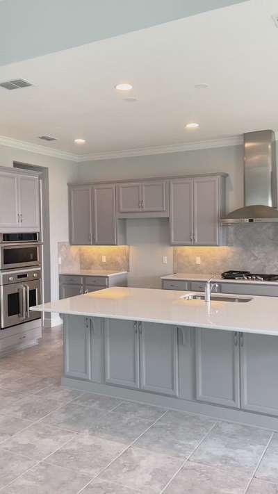 White Theme Modular Kitchen
#ModularKitchen