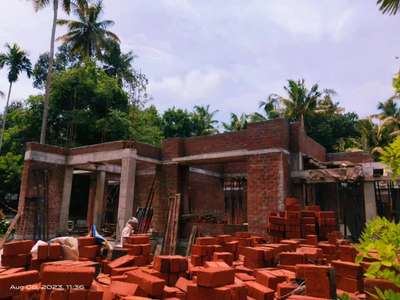 Colonial beauty in loading...

Mr Nihal and family ❤️
2476 sqft 4BHK @ Thrissur 

 #colonialhouse 
 #undercostruction🚧⚠️ 
 #brickarchitecture 
 #lintel&sunshade 
 #modernarchitect 
 #architecturedesigns