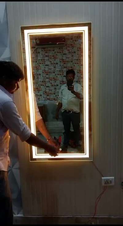 #ledmirror #ledmirrorlight #mirrorwork #mirrorselfie 
All #DelhiNCR service available
Ph:-7011604340