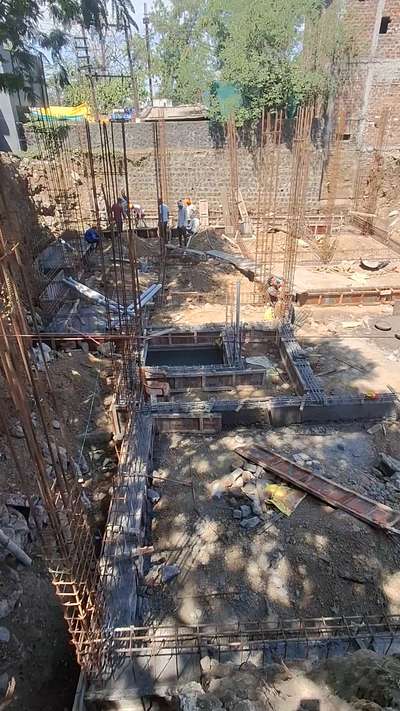civil site 
 #civilcontractors  #civilwork  #constrction  #indoresityconstruction  #modernhouses  #indoreengineer  #modernarchitect  #moderndesign  #basementwork  #best_architect  #bestengineer  #indore_project