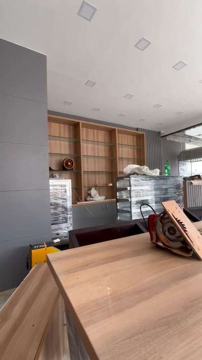 Sight Bakery, Perumbavaoor 

 #shoprenovation  #interiorcontractors  #Minimalistic