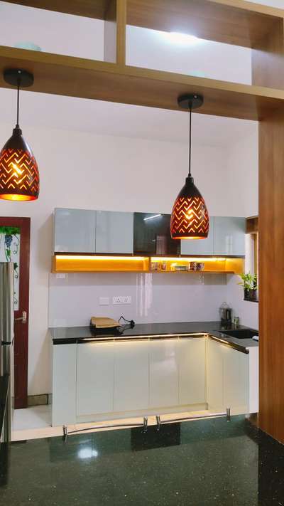 #KitchenIdeas #KitchenCabinet #KitchenInterior #InteriorDesigner #Kollam #kollaminterior