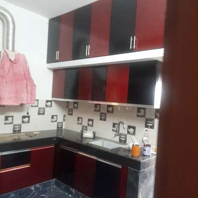 kitchen cupboard sqrft :1300
