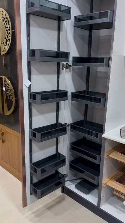 GLASS PANTRY UNIT 

ALL MODELS AVAILABLE 
WIRE STEEL , GLASS , SHEET STEEL ETCC