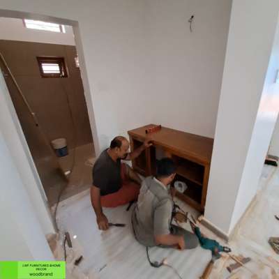 LWF premium teak wood washbasin unit and live edge mirror with strip light  #washbasinDesig  #washbasinideas  #mirrorunit  #diningarea  #liveedgefurniture  #HomeDecor  #hometour  #woodwnwork  #furniture   #InteriorDesigner  #interiordesignkerala