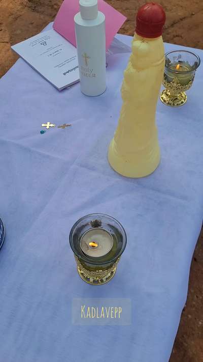 door frame fixing ceremony  #TraditionalHouse  #trendingdesign  #budget  #SmallBudgetRenovation  #HouseDesigns  #HomeAutomation  #50LakhHouse