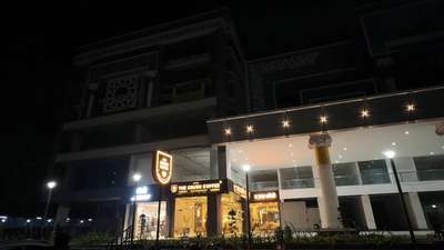 ✨ Café Interior Completed!
A modern café designed & executed by Vipin Verma & Associates.
From concept to final delivery — a complete turnkey project.

📍 Indore
#CafeInterior #CafeDesign #InteriorDesign #TurnkeyInterior 
#VipinVermaAndAssociates #IndoreInteriors #moderncafe