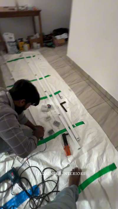 Aluminum wardrobe design